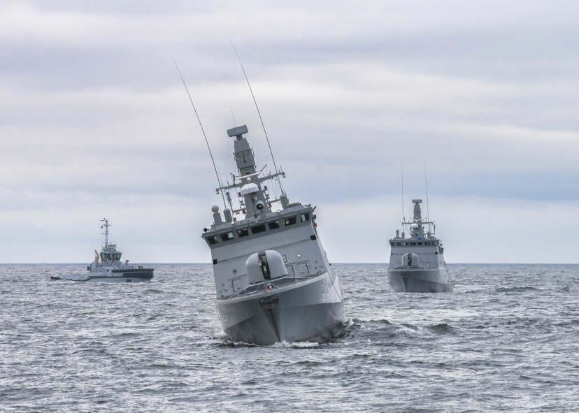 Karo laivų flotilė treniravosi vykdyti karo ir taikos meto užduotis