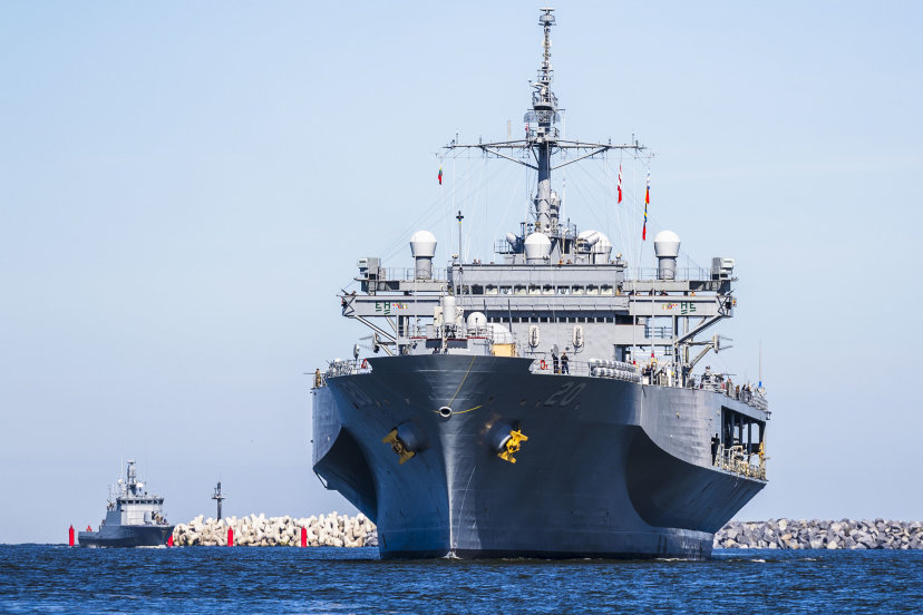 Klaipėdos uoste vizitą pradėjo JAV karinio jūrų laivyno flagmanas „USS Mount Whitney“