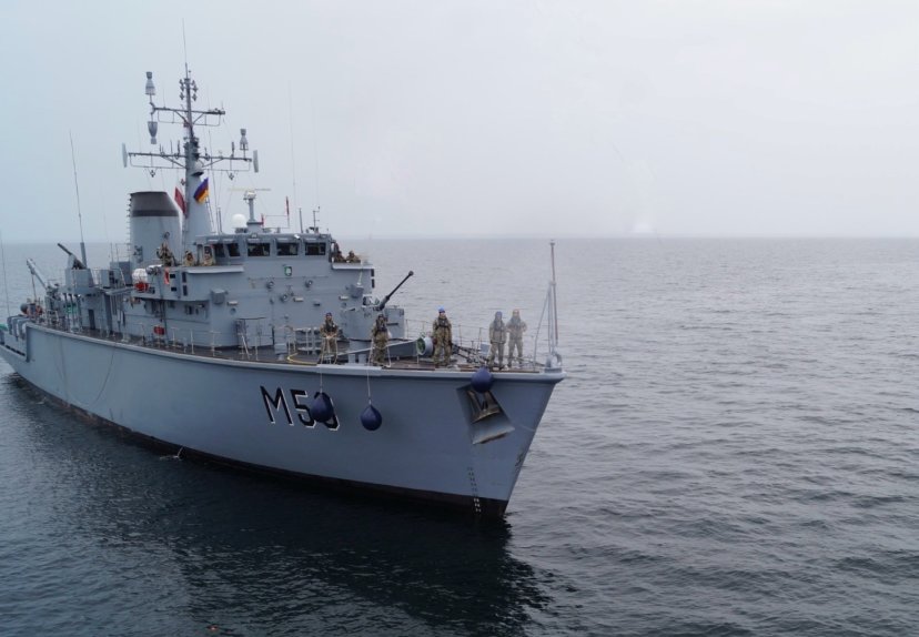 Lietuvos Karinių jūrų pajėgų laivas M53 „Skalvis“ reagavo į MAYDAY signalą BALTOPS 2026 pratybų metu