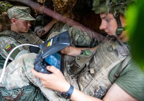Žingsnis pirmyn: parengta pirmoji jaunųjų inžinierių-dronų operatorių laida - 1