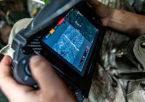 Žingsnis pirmyn: parengta pirmoji jaunųjų inžinierių-dronų operatorių laida - 3