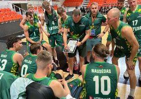 Lietuvos kariai Prancūzijoje gina čempionų titulą  - 1