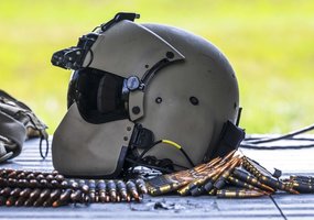Lietuvos karinių oro pajėgų „Black Hawk“ įgulos pirmą kartą Lietuvoje surengė kovinio šaudymo... - 10
