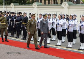 Lietuvoje su oficialiu vizitu lankosi Suomijos kariuomenės vadas – susipažins su ANBO, išorinės... - 8