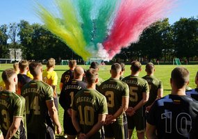 Surengtas Mažojo futbolo turnyras, skirtas paminėti okupacinės kariuomenės išvedimo iš Lietuvos... - 2