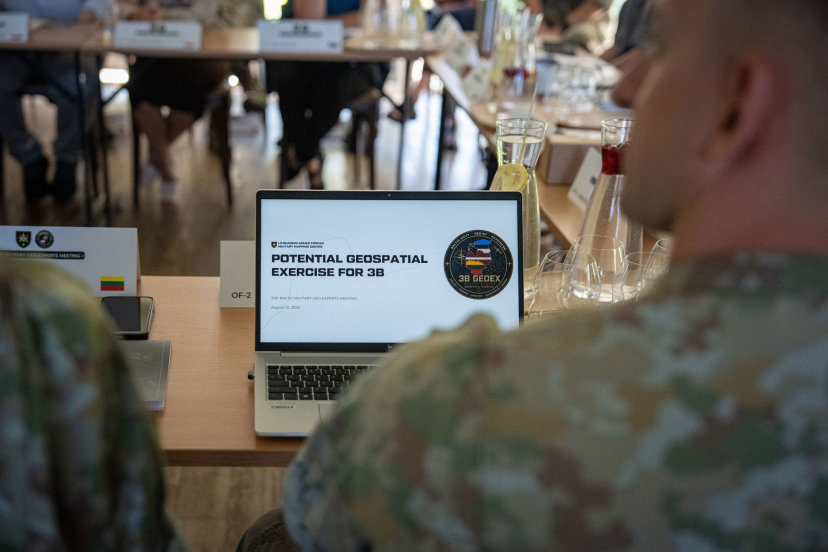 Baltijos šalių karo kartografų susitikime – dėmesys GIS technologijoms ir regioniniam...