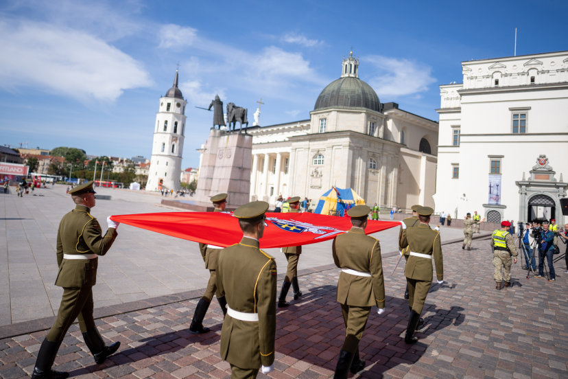 Triumfo eisena, mūšio eigos inscenizacija ir atvira pamoka paminėta Oršos mūšio pergalė