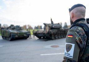 Land Force Commanders of Germany, the Netherlands, and Lithuania discuss defence plans - 1