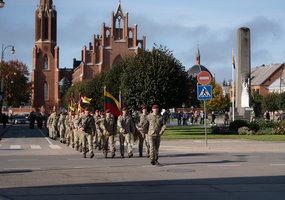 Lietuvos kariai išlydėti į tarptautinę operaciją Kosove - 2